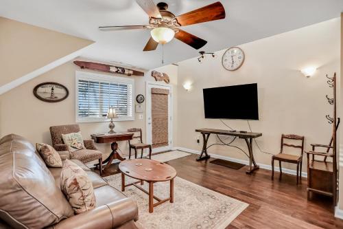 480 Pine Trail – Photos 2