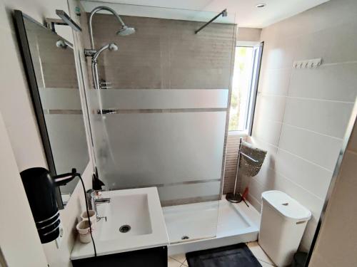 Koupelna v ubytování Minerva 1-Bedroom close to the beach park etc