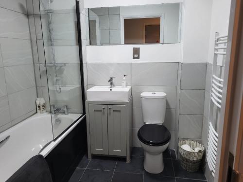 Fotografie z fotogalerie ubytování Luxury 2 Bedroom, and 2 Bathroom Apartment v destinaci Cardiff