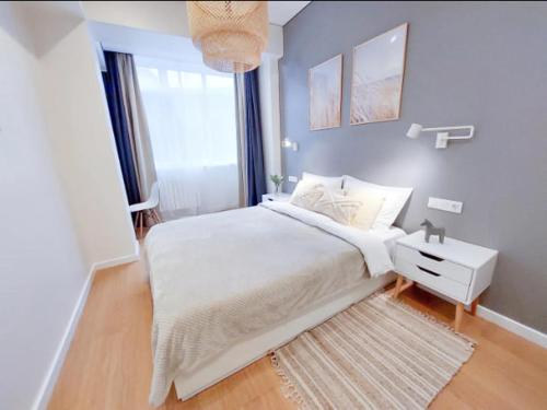Postel nebo postele na pokoji v ubytování comfortable 2-room apartment
