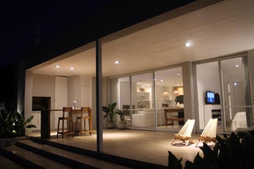 CASA EXCLUSIVA EN EL LEYES