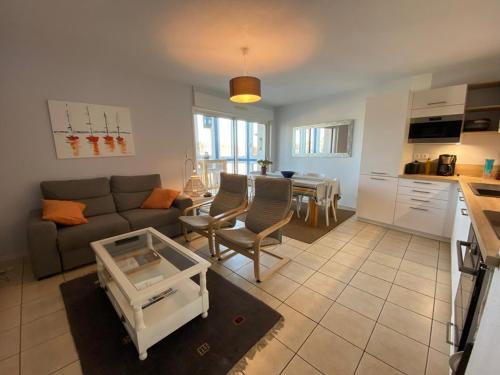 Appartement lumineux 3 chambres à 400m des plages avec parking et WIFI - FR-1-413-113