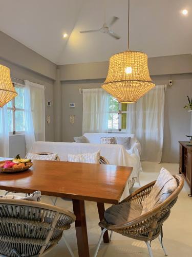 Palm tree guesthouse