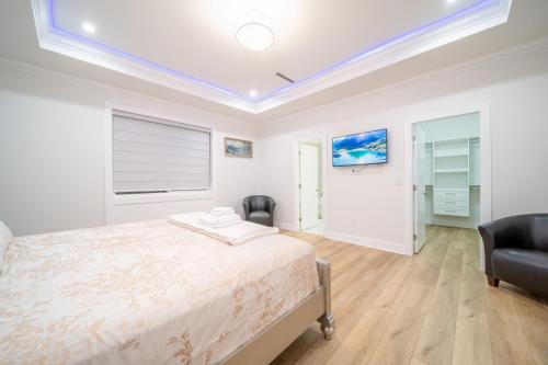 Ένα ή περισσότερα κρεβάτια σε δωμάτιο στο Sun suite