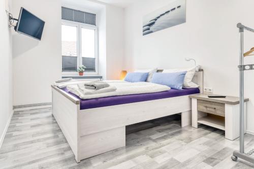 Cama o camas de una habitación en Allram "TopSleep" 24 hours checkin