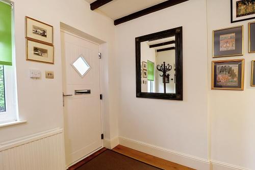 Binfield House – Photos 5