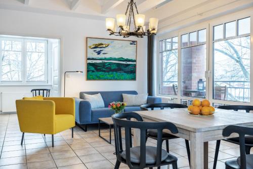 Posezení v ubytování Ferienwohnung C 9 im Froschpark OFC 23