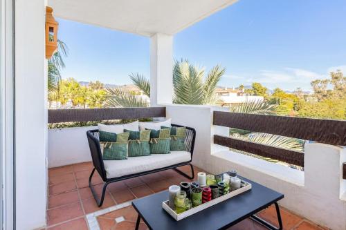 Luxury Beachside 3BR apartment !