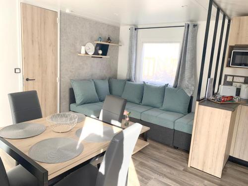 Bungalow de 2 chambres avec piscine partagee et wifi a Pont Aven a 5 km de la plage