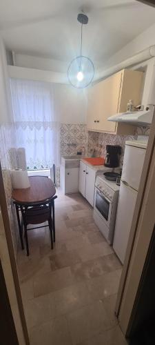 A peaceful apartment in Athens