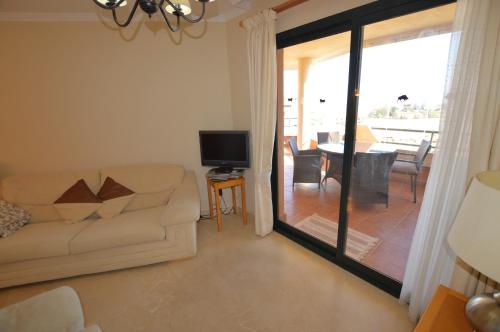 Sun Hill Los Pacos 2 Bed Apt