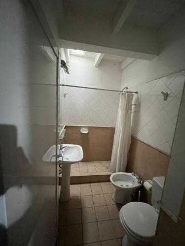 Ένα μπάνιο στο Paso de los Andes 1450 Mendoza Suites