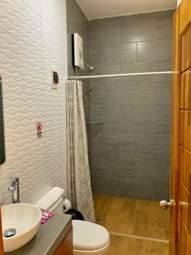 Studio 69 Aparthotelにあるバスルーム
