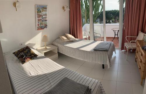 Posteľ alebo postele v izbe v ubytovaní Townhouse Near beach Calahonda