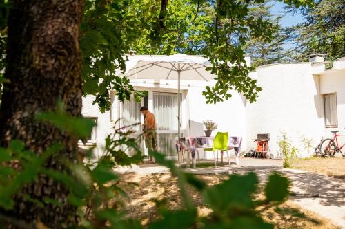 Photo de la galerie de l'établissement Camping - Village Vacances Familial à Prayssac au coeur du vignoble Lotois, à Prayssac