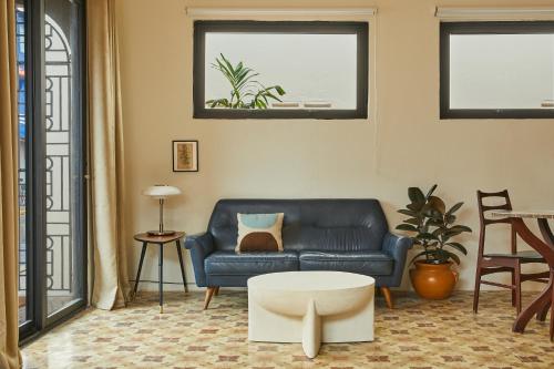 Svetainės erdvė apgyvendinimo įstaigoje ROSA by DW