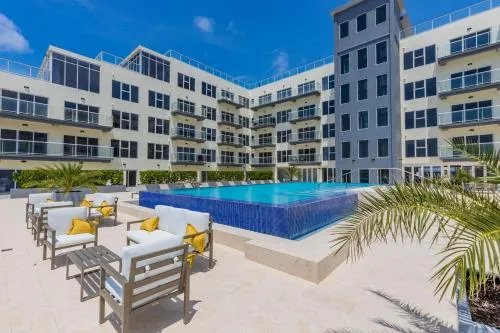 Perfect Couple's Retreat at Aruba picture