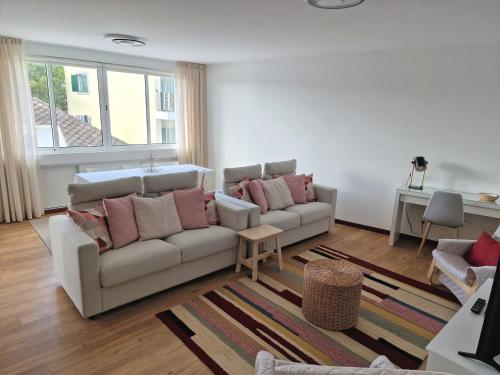 Χώρος καθιστικού στο Funchal Downtown Flats 2