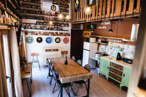 Salon ili bar u objektu El Refugio de la cerveza - La Morada de la Cerveza