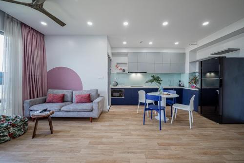 Palm Height 2 bedroom apartment in District 2 with excellent pool next to city center – Foto 3