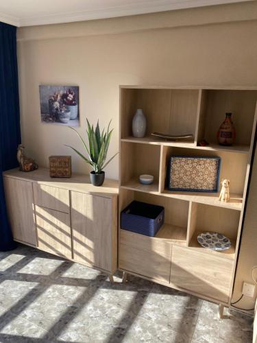 Cozy apartment just 8 min walk from the beach!