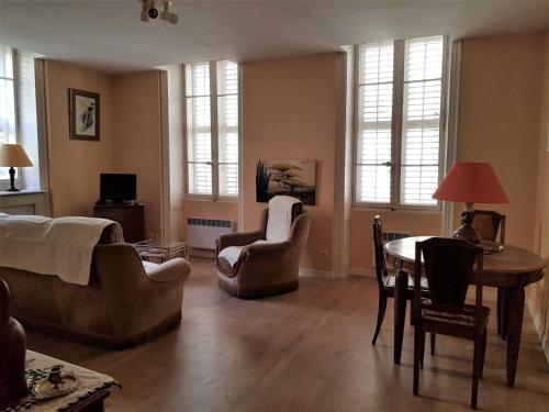 Charmant T2 au calme, centre Aix-les-Bains, proche Thermes et Lac, animaux acceptés! - FR-1-555-83