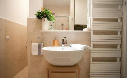 Split centre apartmant