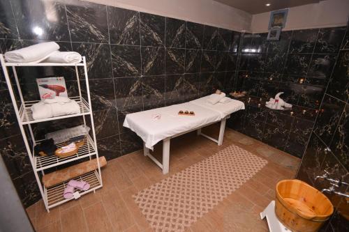 Ένα μπάνιο στο Le 135 appart hotel