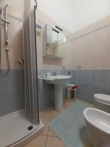 Koupelna v ubytování Nuova valmar I Ginepri "Lorenzo" Vista mare
