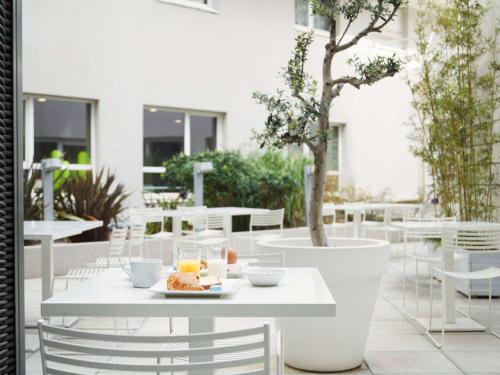 Ruang duduk di Aparthotel Adagio Marseille Timone