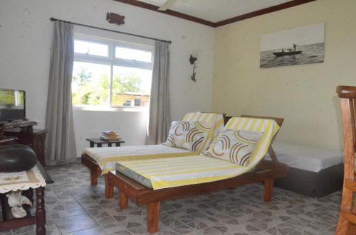 Ruang duduk di Butterfly Villas