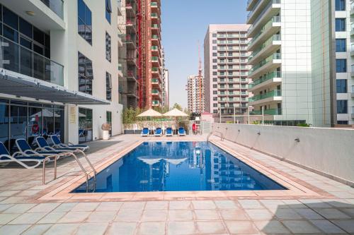 Spacious & Bright Brand New 2BR in JVC