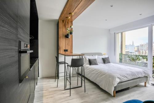 Nero Station City 500 m du lac