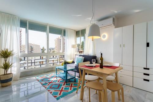 MalagaSuite Carihuela Apartments