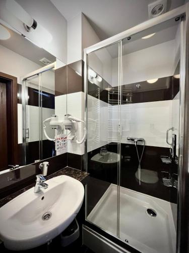 Koupelna v ubytování Hotel Szyndzielnia