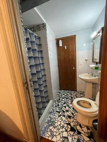 Ένα μπάνιο στο High Hostel Rosario