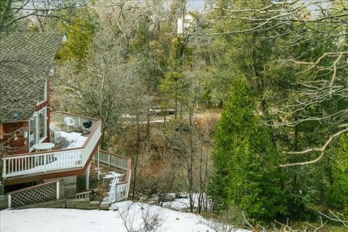 RedAwning Abner - V074 – Photos 2
