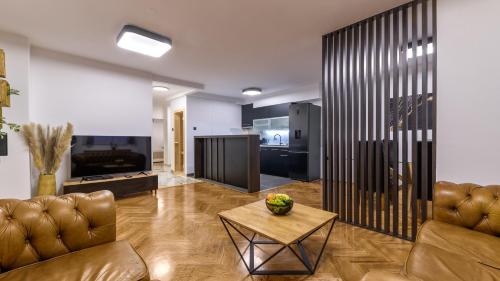 President Deluxe Suite with Sauna & Private parking