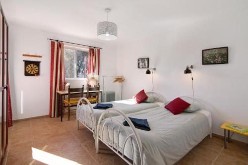 Ένα ή περισσότερα κρεβάτια σε δωμάτιο στο Casa Arcadia T2