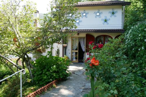 Gallery image of Villa Rondini in Vescina