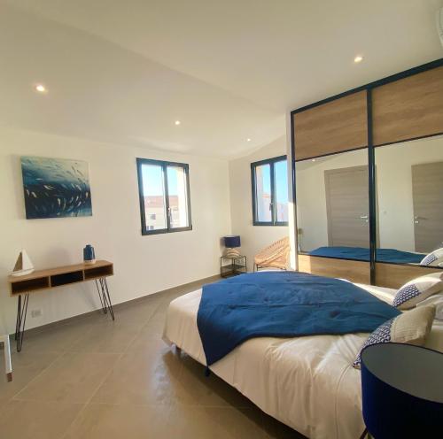 Ένα ή περισσότερα κρεβάτια σε δωμάτιο στο Casa u fornu Residence & Spa