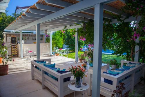 Gallery image of Alura Hotel in Alacati