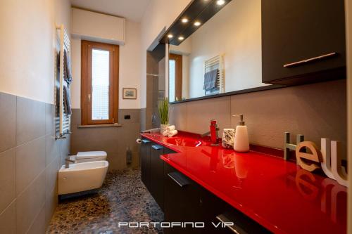 Phòng tắm tại Angolo di Luca by PortofinoVip