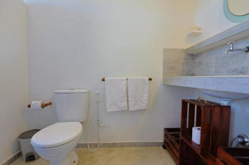 Un baño de Jerizz House