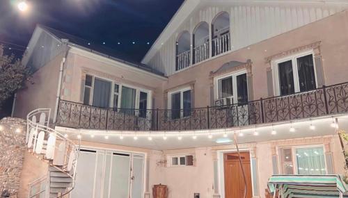 S&S house