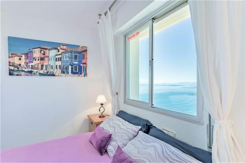 Beachfront Apartment Marbella Center photo 17