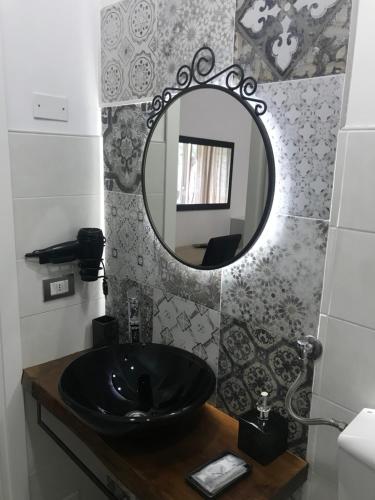 Ένα μπάνιο στο B&B Giordano