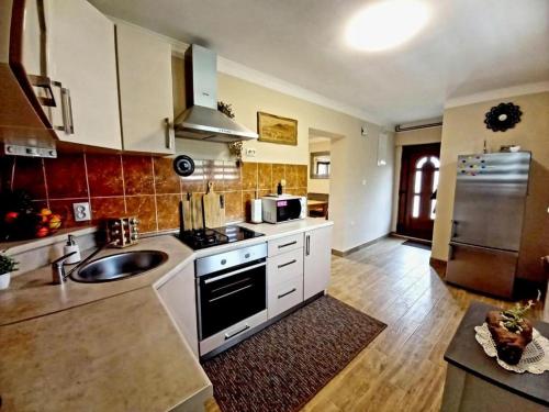 Dapur atau dapur kecil di Matan House