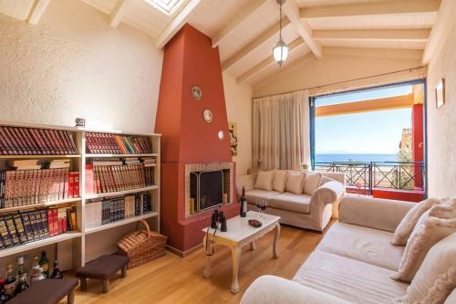 Posezení v ubytování Boundos By The Beach