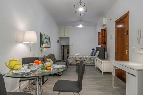 Estudio calle baños